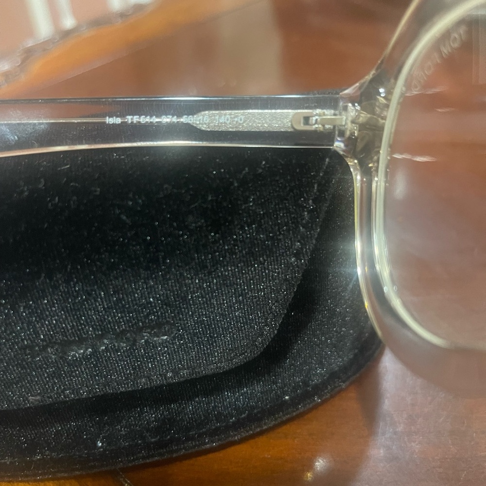 Tom Ford Sunglasses - Picture 4 of 9